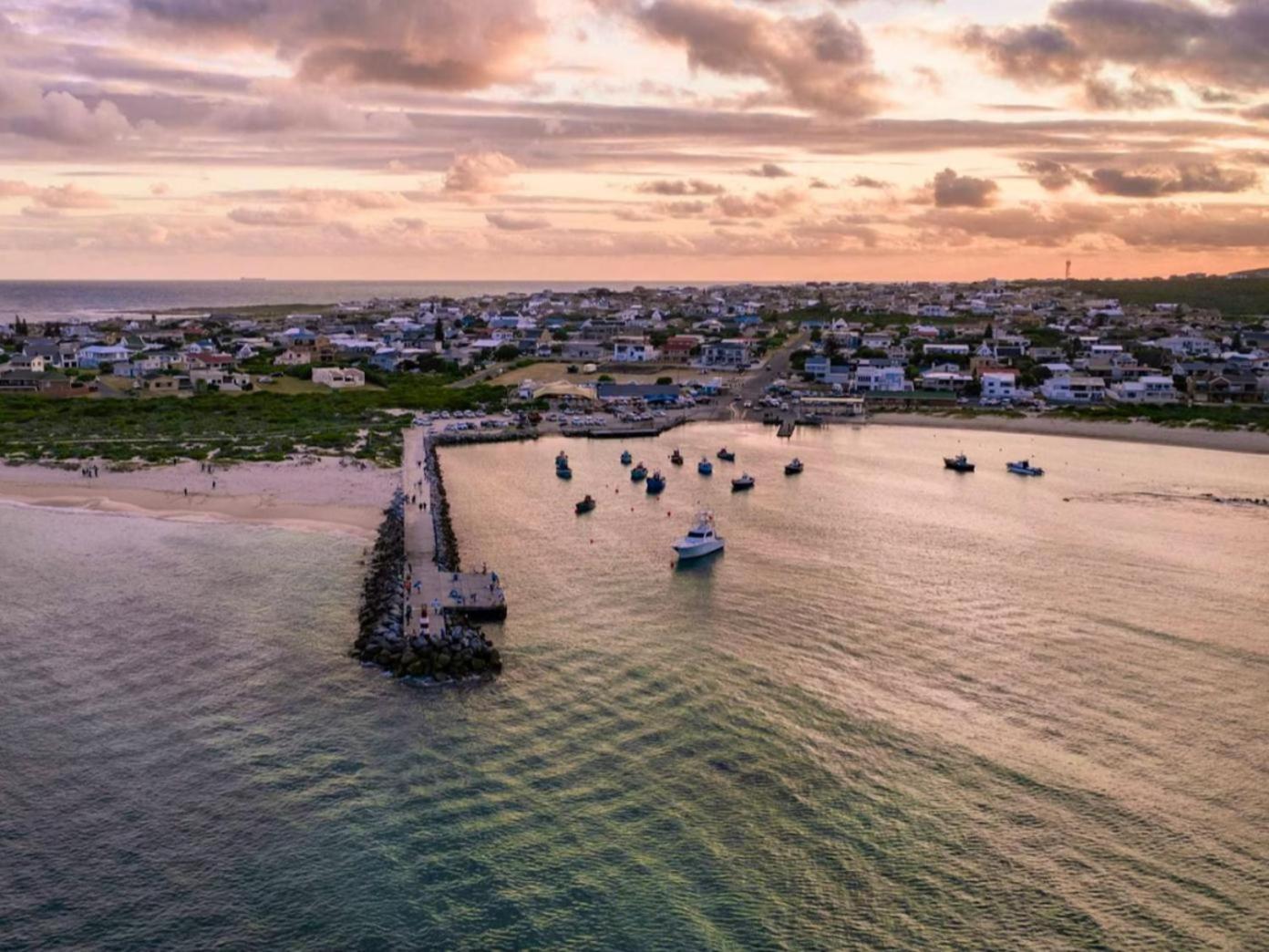 Bodega Fuchs Apartment Agulhas Exterior photo